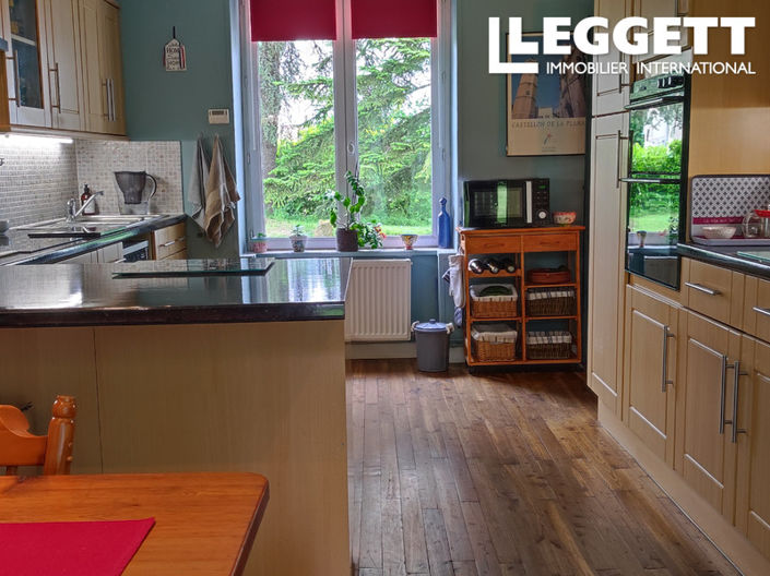 Image No.7-3 Bed House for sale