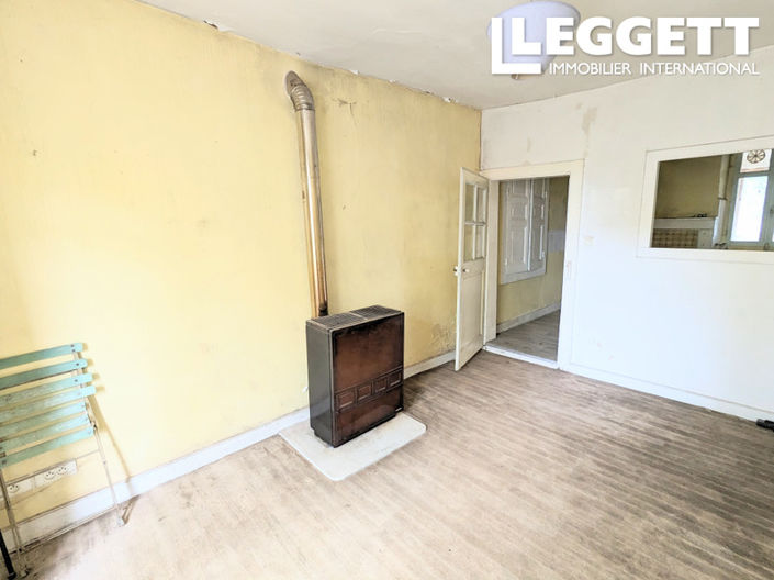 Image No.2-Maison de 2 chambres à vendre à Saint-Germain-les-Belles