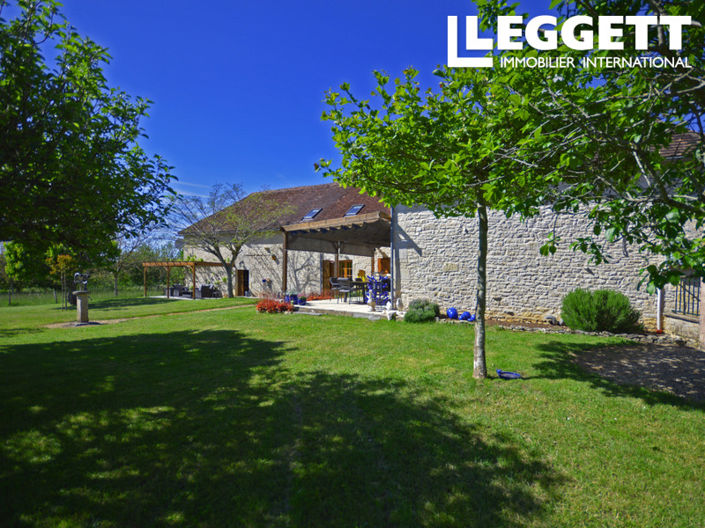 Image No.10-5 Bed House for sale