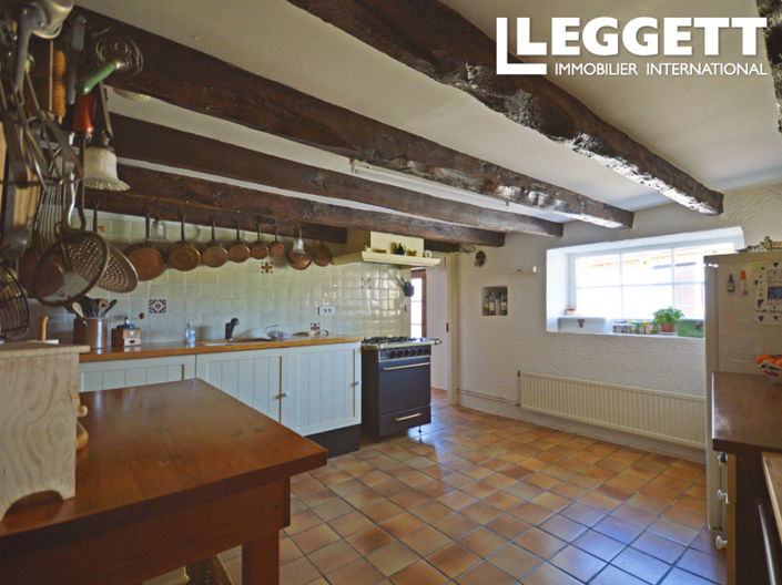 Image No.5-5 Bed House for sale