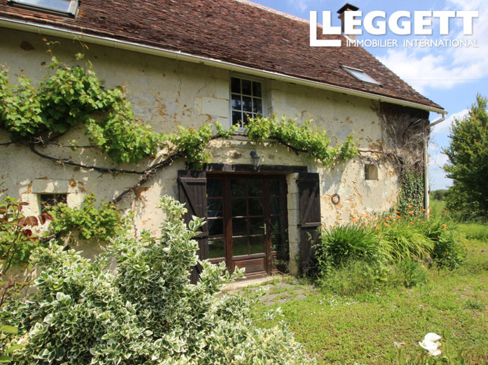 Image No.1-Maison de 8 chambres à vendre à Cléré-du-Bois