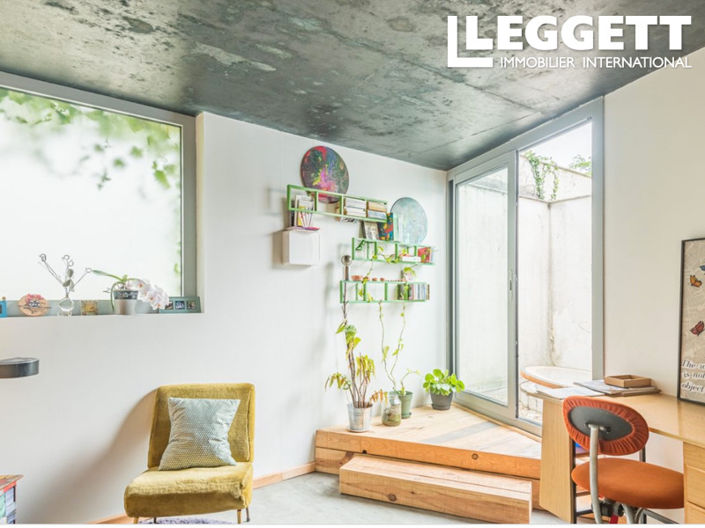 Image No.6-5 Bed House for sale