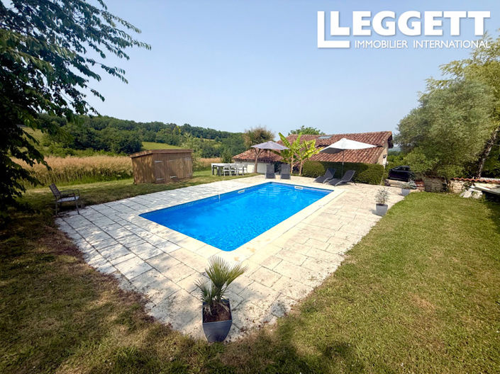 Image No.2-4 Bed House for sale