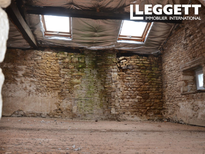 Image No.8-1 Bed House for sale