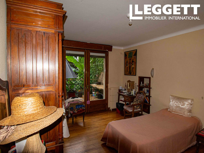 Image No.7-House for sale