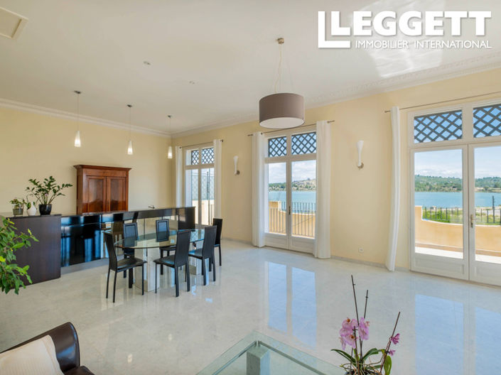 Image No.10-4 Bed House for sale