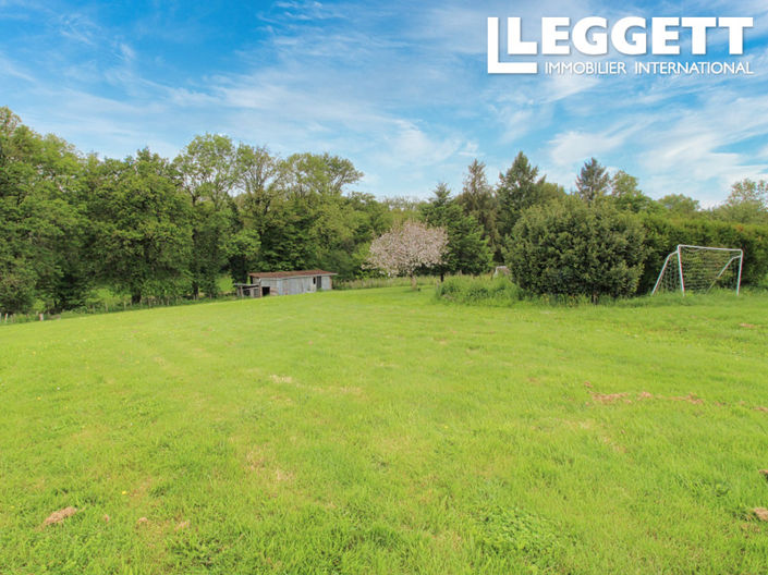 Image No.10-3 Bed House for sale