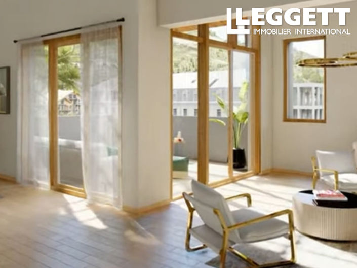 Image No.1-4 Bed Apartment for sale