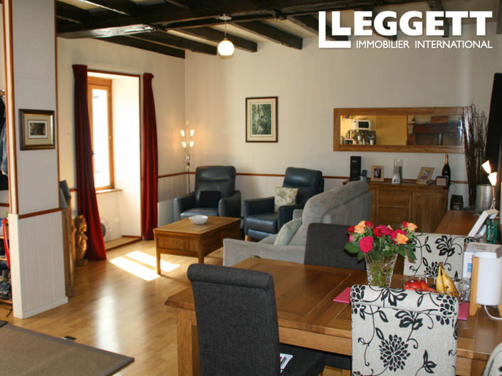 Image No.6-6 Bed House for sale