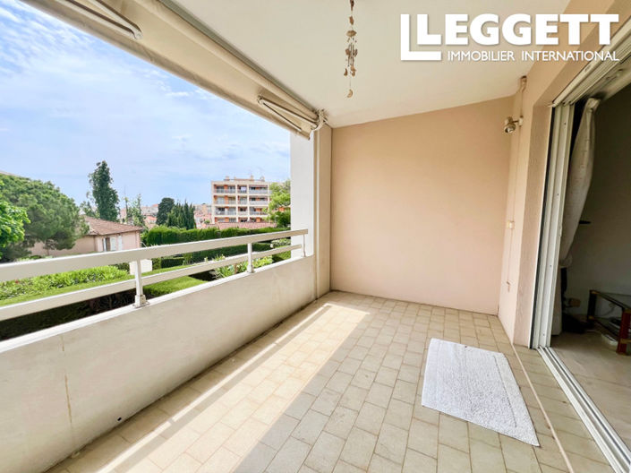 Image No.10-3 Bed Apartment for sale