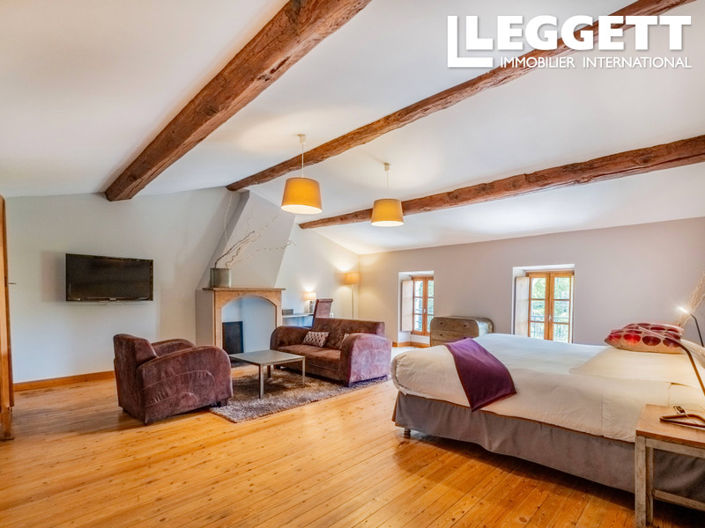 Image No.8-Commercial de 20 chambres à vendre à Carcassonne