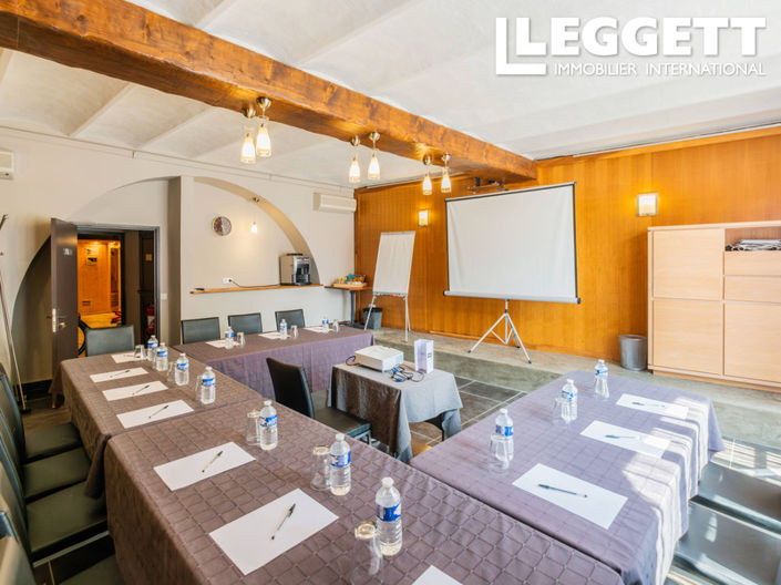Image No.9-Commercial de 20 chambres à vendre à Carcassonne