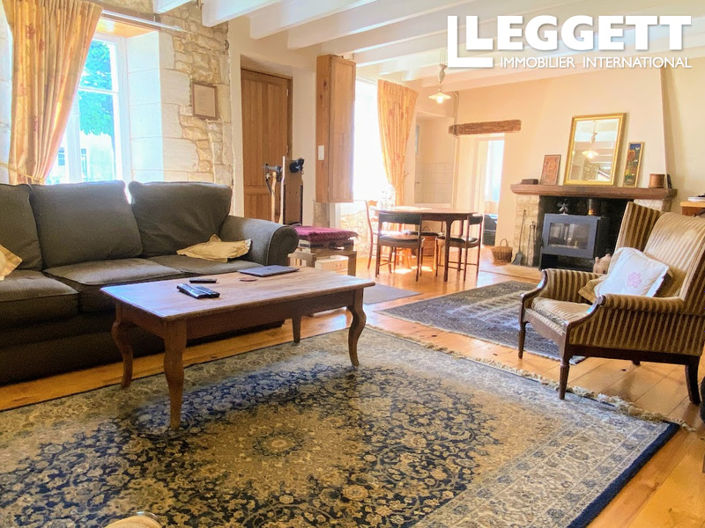 Image No.7-5 Bed House for sale