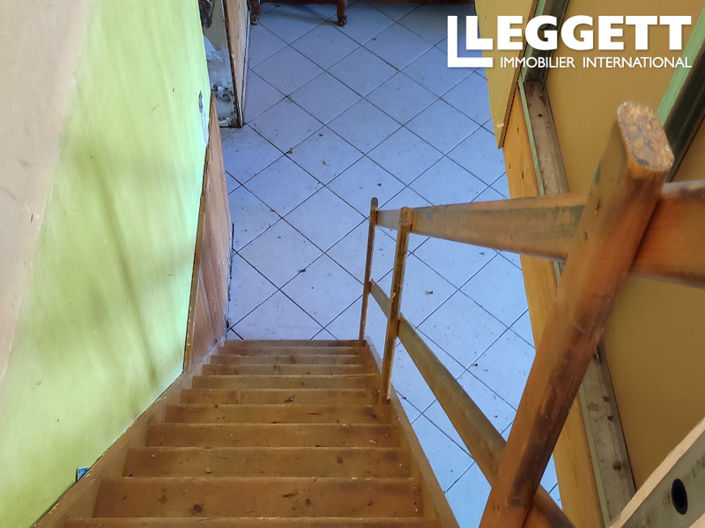 Image No.6-2 Bed House for sale