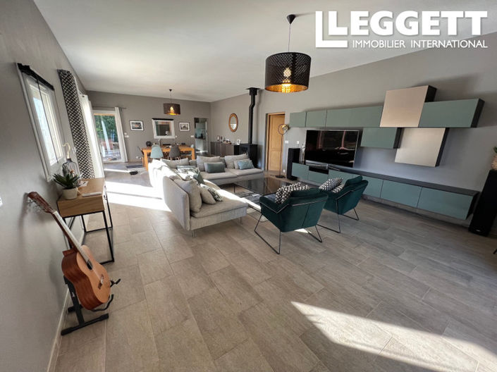 Image No.6-4 Bed House for sale