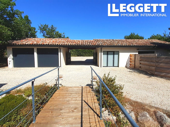 Image No.9-5 Bed House for sale