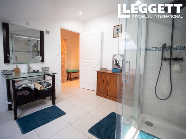 Image No.5-4 Bed House for sale