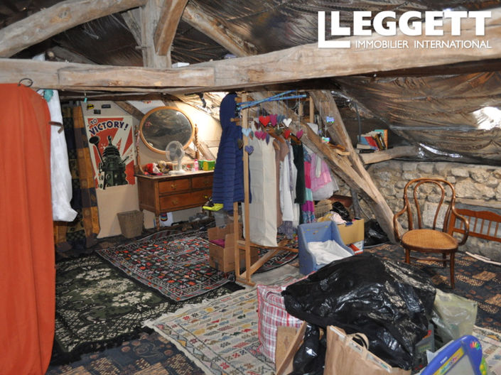 Image No.9-3 Bed House for sale