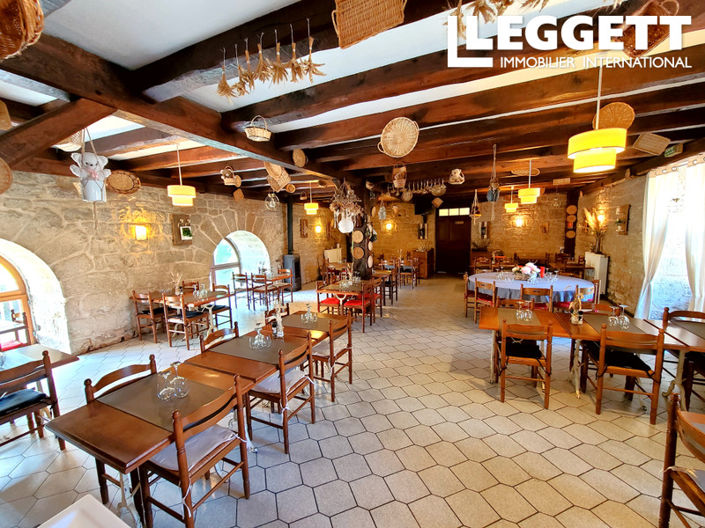 Image No.7-Commercial de 2 chambres à vendre à Condac