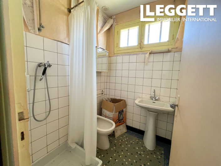 Image No.6-1 Bed House for sale