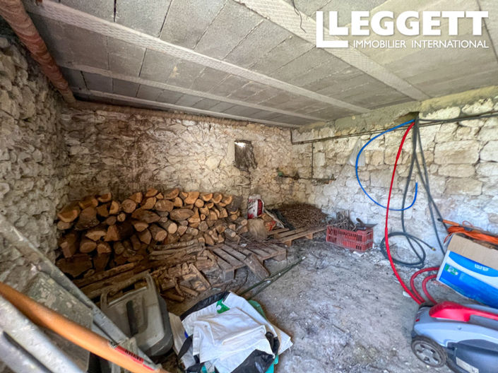 Image No.8-1 Bed House for sale