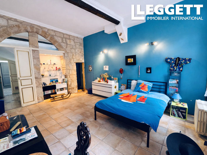 Image No.6-4 Bed House for sale