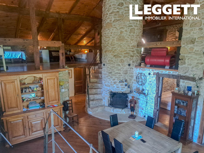 Image No.5-Maison de 7 chambres à vendre à Bourg-de-Visa