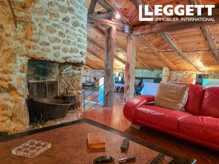 Image No.7-Maison de 7 chambres à vendre à Bourg-de-Visa