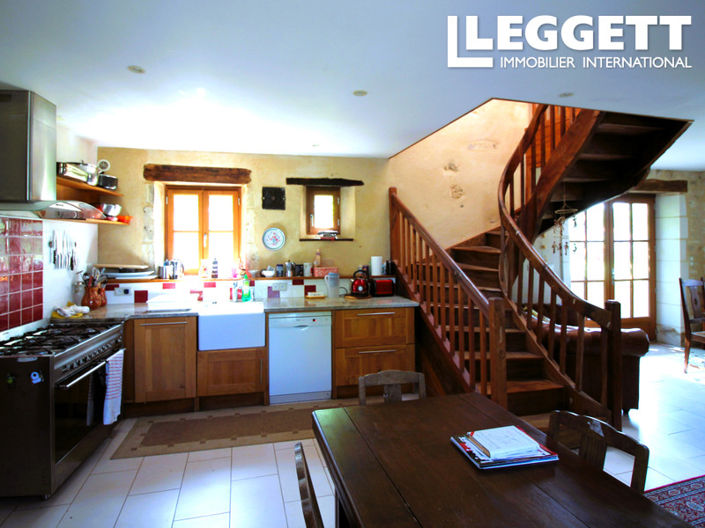 Image No.2-Maison de 5 chambres à vendre à Salles de Villefagnan