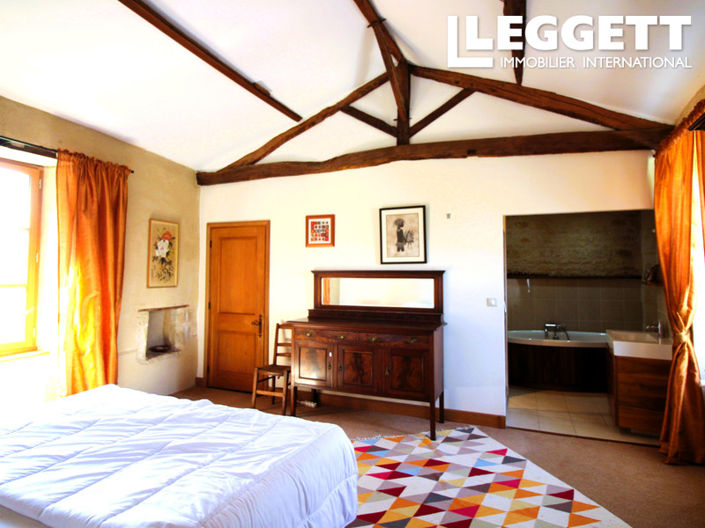 Image No.7-Maison de 5 chambres à vendre à Salles de Villefagnan