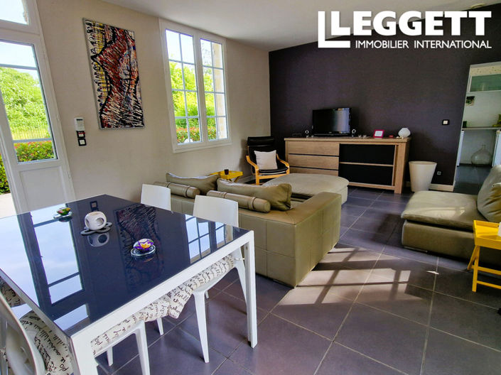 Image No.4-2 Bed House for sale