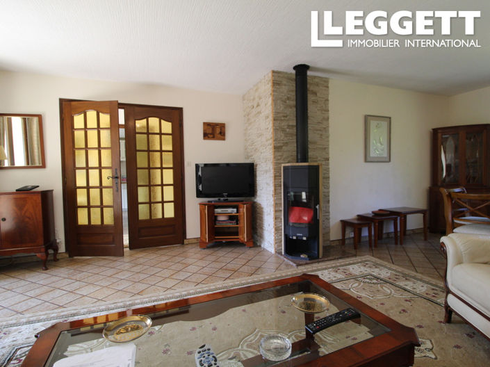 Image No.3-3 Bed House for sale