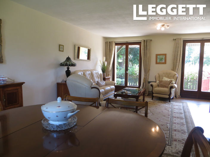 Image No.6-3 Bed House for sale