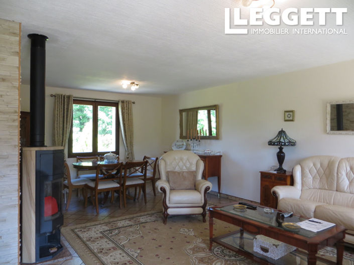 Image No.7-3 Bed House for sale