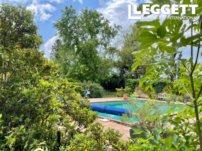 Image No.8-4 Bed House for sale