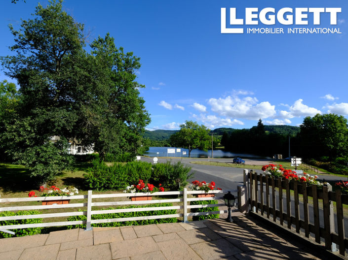 Image No.2-13 Bed House for sale