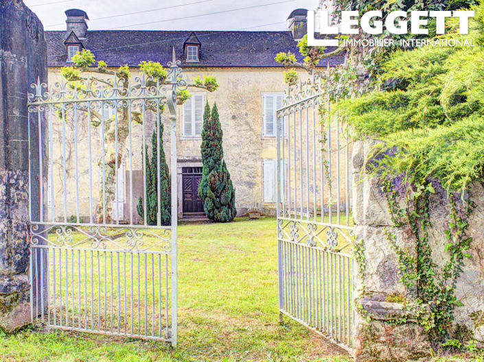 Image No.1-10 Bed Chateaux for sale