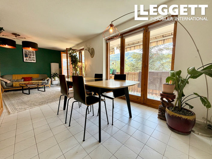Image No.1-3 Bed Apartment for sale