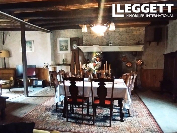 Image No.3-5 Bed House for sale