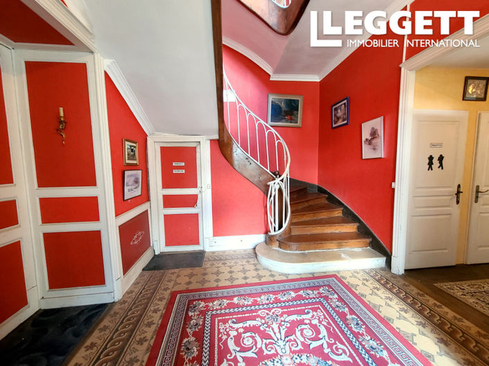 Image No.1-6 Bed House for sale