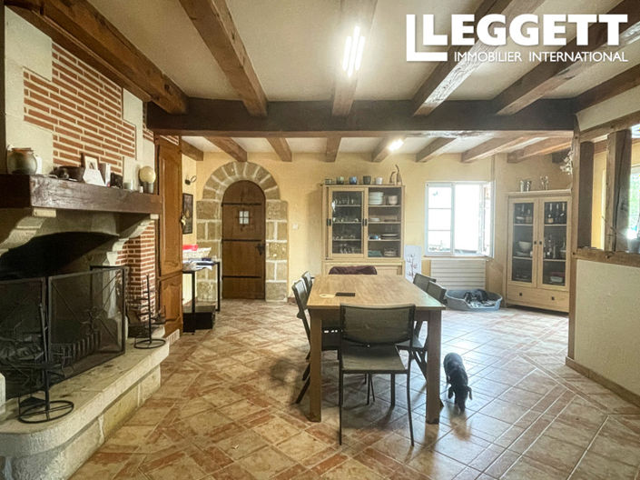 Image No.3-3 Bed House for sale