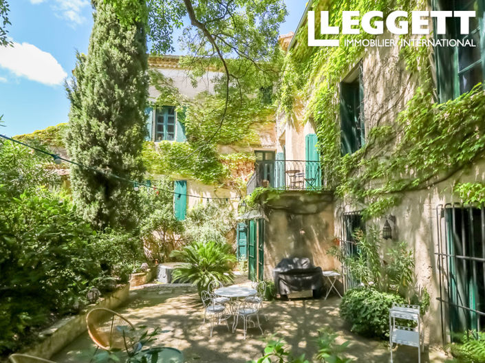 Image No.2-8 Bed Chateaux for sale