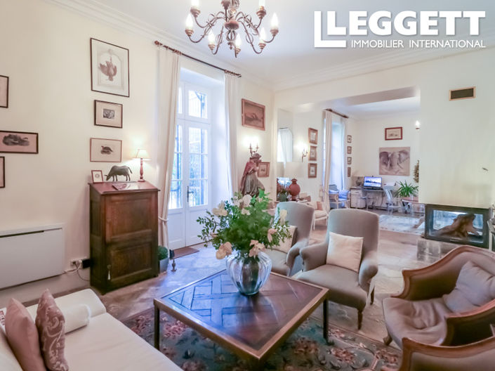 Image No.3-8 Bed Chateaux for sale