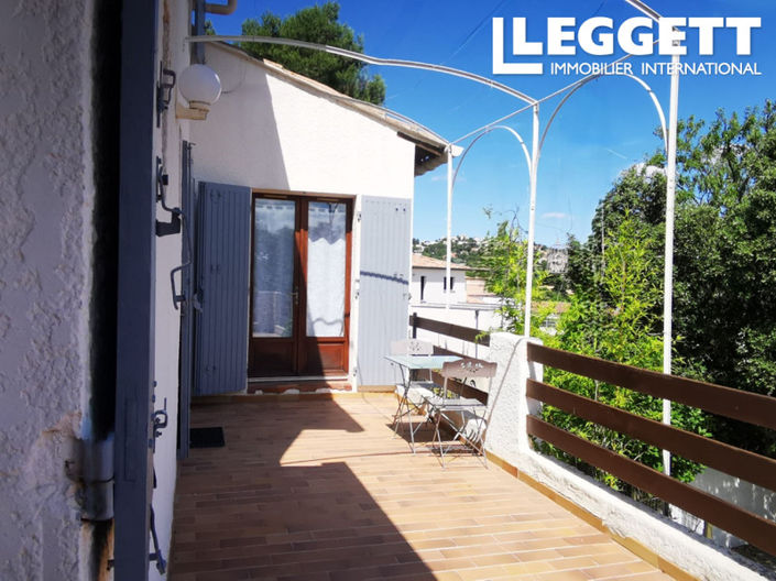 Image No.6-3 Bed House for sale