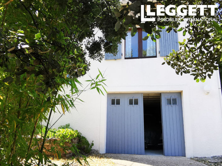 Image No.8-3 Bed House for sale