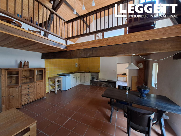 Image No.7-2 Bed House for sale