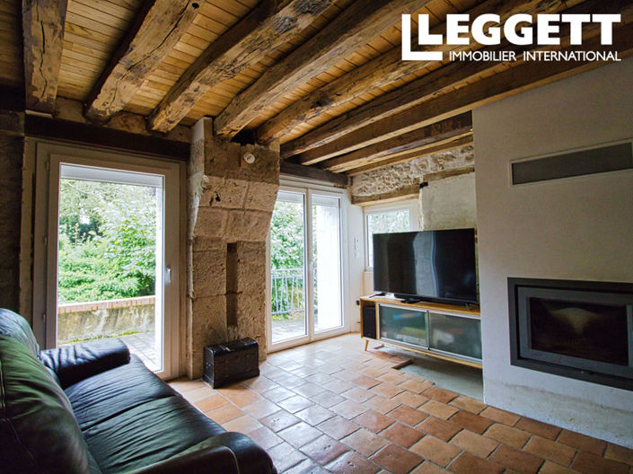 Image No.7-7 Bed House for sale