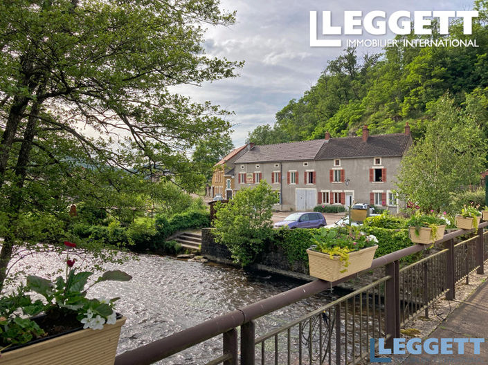 Image No.10-6 Bed House for sale