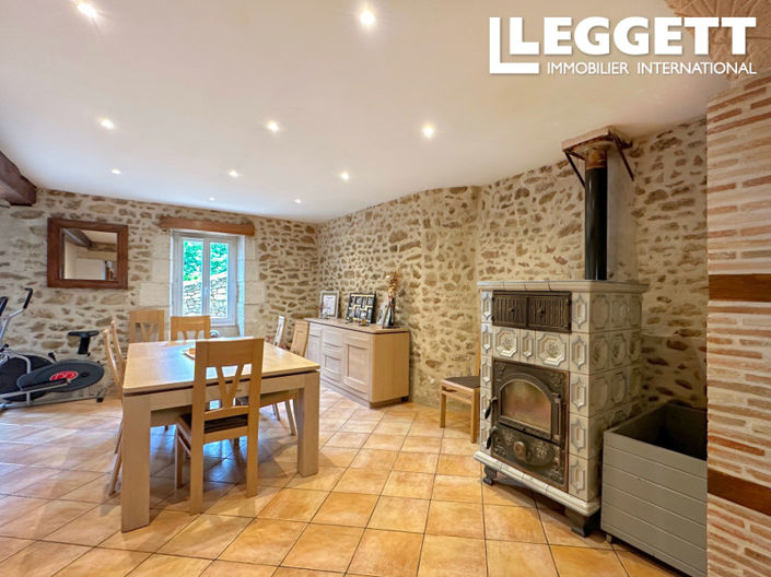 Image No.5-Maison de 4 chambres à vendre à Dordogne