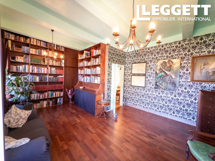 Image No.5-4 Bed House for sale